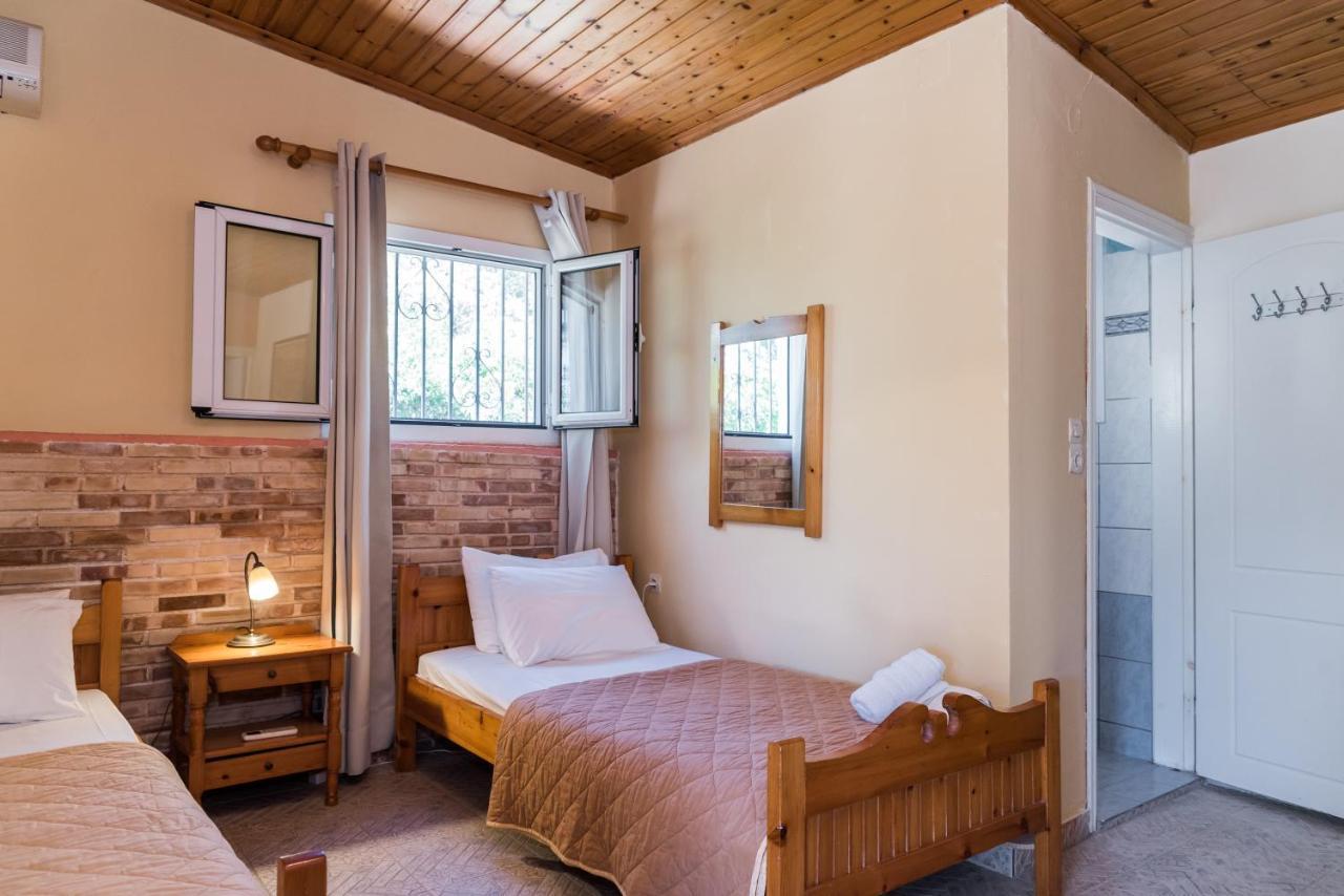 Artemis Vassilikos Aparthotel Vasilikí Exteriör bild